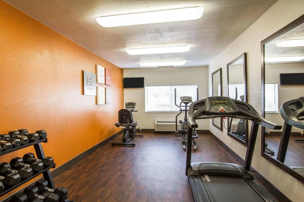Comfort Suites Peoria Sports Complex Экстерьер фото