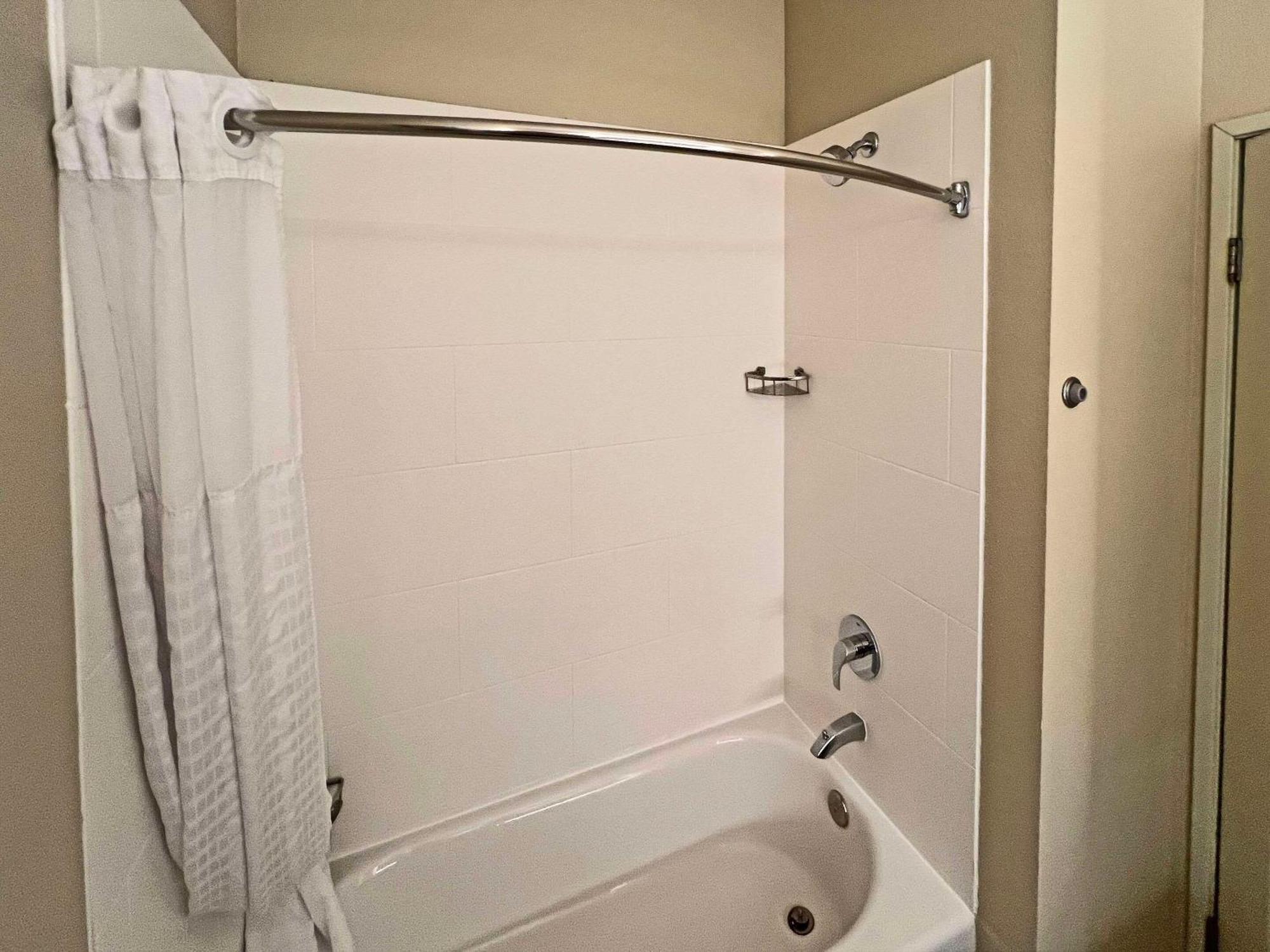 Comfort Suites Peoria Sports Complex Экстерьер фото